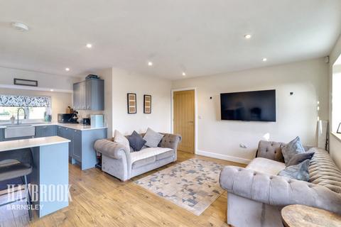 undefined, Selbourne Close, Barugh Green