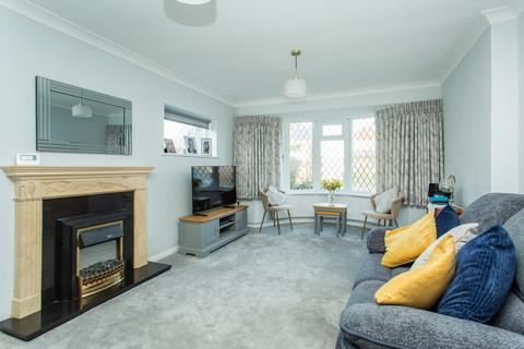 2 bedroom bungalow for sale, Cherry Orchard, Whitstable, CT5