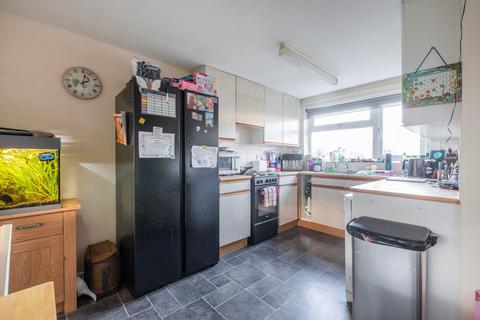 undefined, Ormesby Road, Badersfield