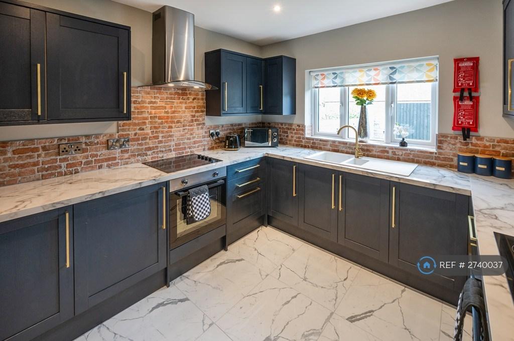 Communal Kitchen