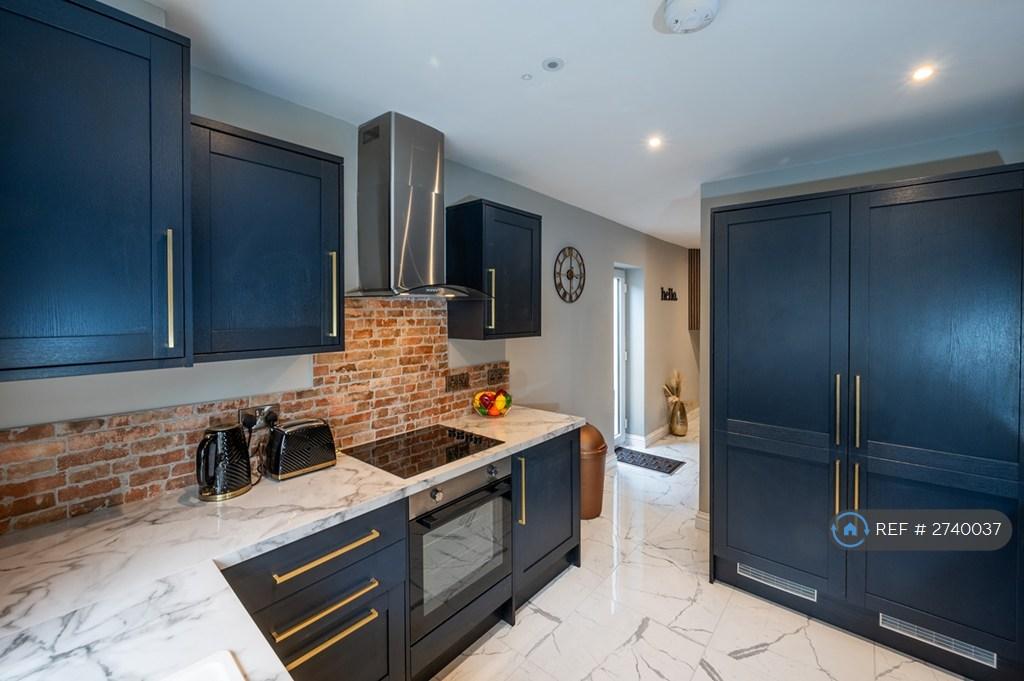 Communal Kitchen