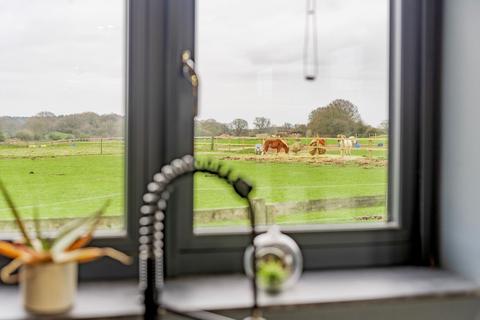 4 bedroom detached house for sale, Hall Lane, Frettenham