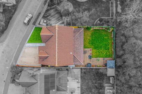 4 bedroom detached house for sale, Downhall Park Way, Rayleigh, SS6