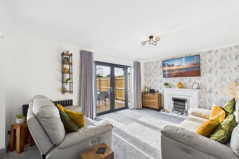 4 bedroom detached house for sale, Chartwell Close, Paignton