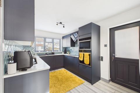 4 bedroom detached house for sale, Chartwell Close, Paignton
