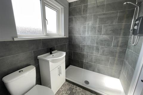 3 bedroom end of terrace house for sale, Waun Sidan, Pembrey, Burry Port
