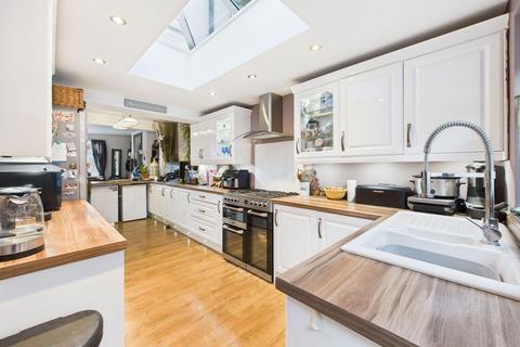4 bedroom semi-detached house for sale, Coombe Road, Paignton