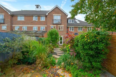 3 bedroom terraced house for sale, Lynch Court, Princess Diana Drive, St. Albans, Hertfordshire