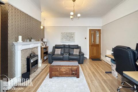 4 bedroom semi-detached house for sale, Albany Street, Clifton