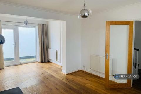 3 bedroom terraced house to rent, All Saints Road, Cheltenham, GL52