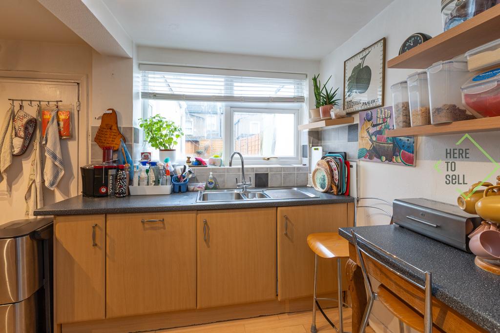 Cornwallis Grove N9-16