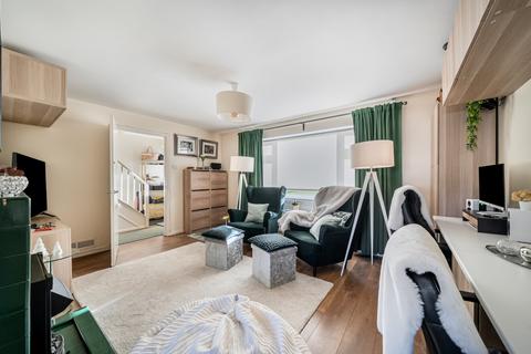 3 bedroom terraced house for sale, Cranmore Avenue, Park South, Swindon, SN3