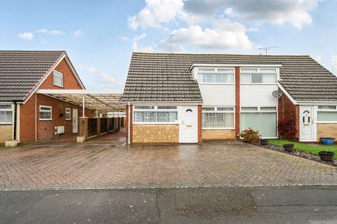 2 bedroom semi-detached house for sale, The Buntings, Covingham, Swindon, SN3