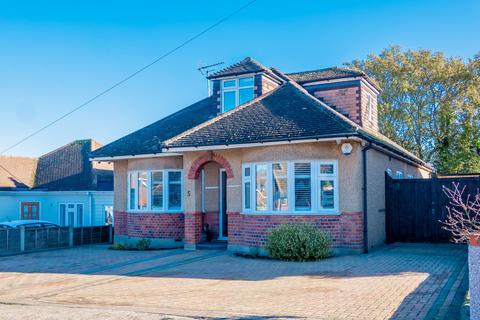 4 bedroom detached house for sale, Hazel Close, Benfleet SS7