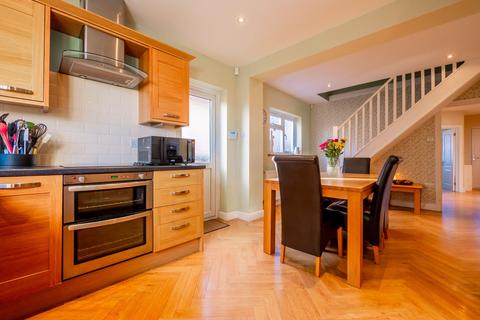 4 bedroom detached house for sale, Hazel Close, Benfleet SS7