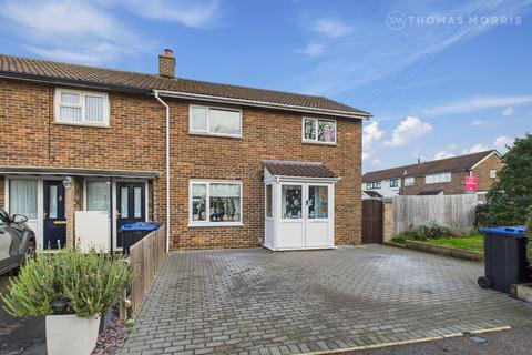 3 bedroom end of terrace house for sale - Field Crescent, Hertfordshire SG8