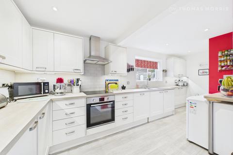 undefined, Field Crescent, Hertfordshire SG8