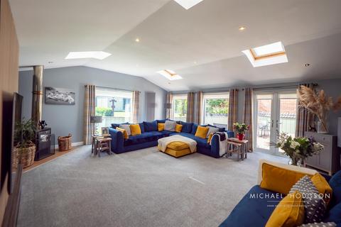 4 bedroom detached house for sale, Nursery Close, Elstob Farm, Sunderland
