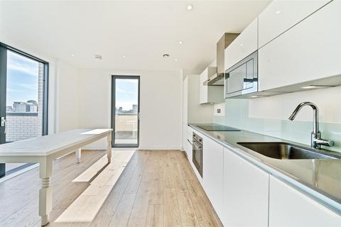 2 bedroom flat to rent, St. Pauls Way, Limehouse, E3