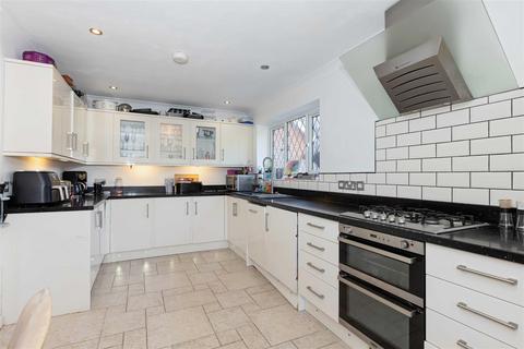 3 bedroom house for sale, Arundel Road, Worthing