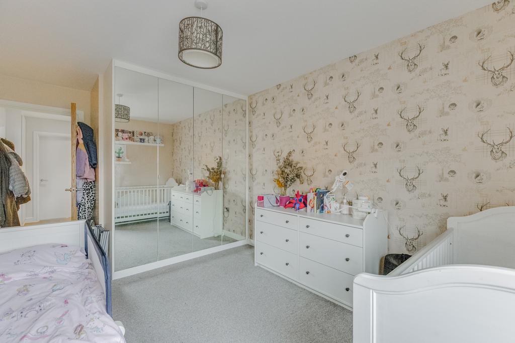 Flat 3, Robina Court, SM6 - 3