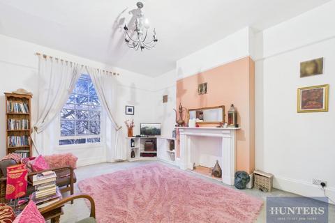 1 bedroom flat for sale - Pittville Lawn, Cheltenham