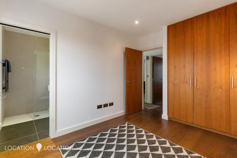 4 bedroom terraced house for sale, Chelmer Road, London, E9