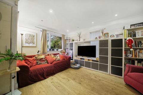 3 bedroom end of terrace house for sale, Ladygrove, Croydon, Pixton Way, CR0