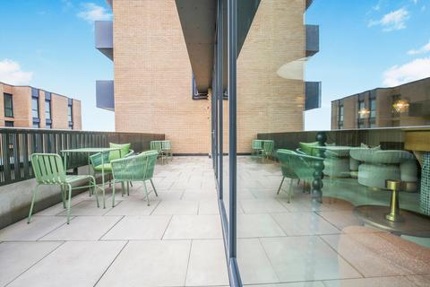 2 bedroom flat to rent, Capital Interchange Way, Brentford, TW8