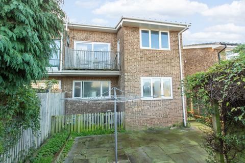 4 bedroom semi-detached house for sale, Linnet Avenue, Whitstable, Kent, CT5