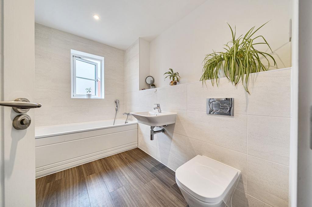 Bathroom (1)