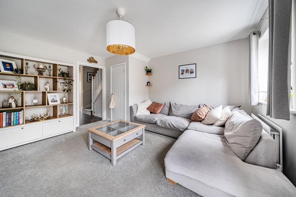 Living Room (2)