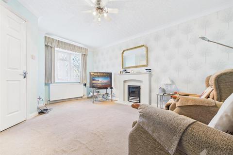 3 bedroom semi-detached house for sale, Chalkdown, Chells Manor, Stevenage SG2
