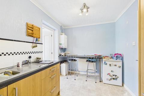 3 bedroom semi-detached house for sale, Chalkdown, Chells Manor, Stevenage SG2