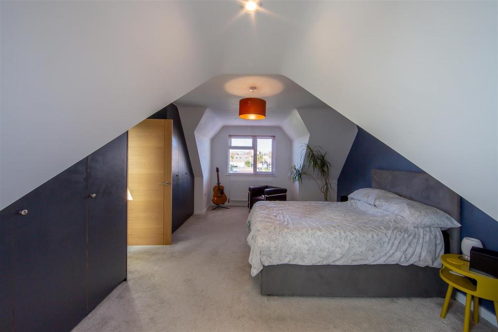 BED 01 B.jpg