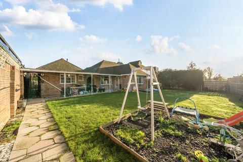 3 bedroom bungalow for sale, Ridge Lane, Watford, Hertfordshire