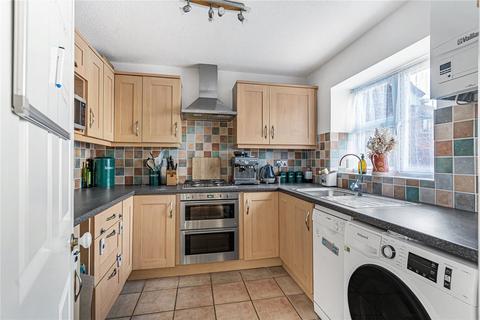 3 bedroom end of terrace house for sale, Youngs Drive, Ash GU12
