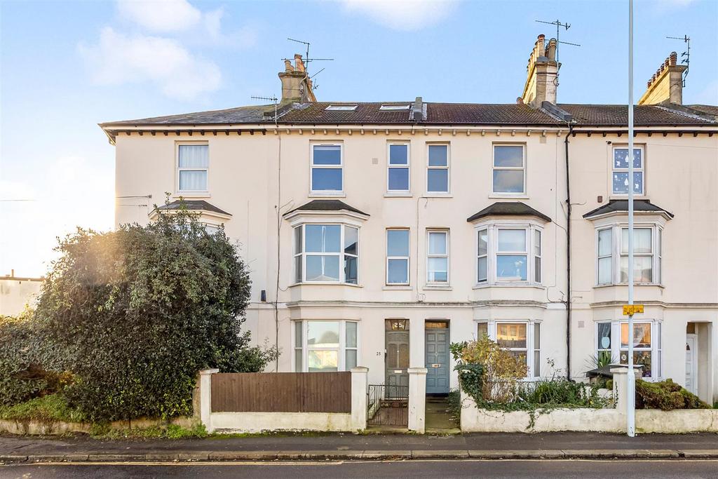 Teville Road 25 Flat 3-018 (2).jpg