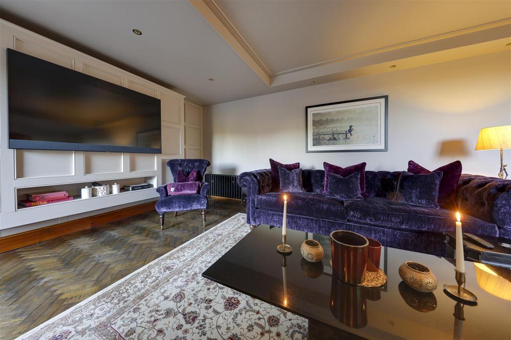 Lounge Alt