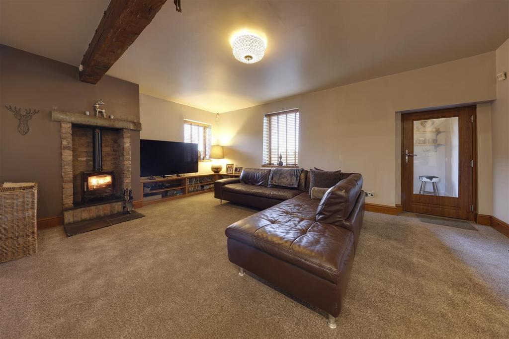 2nd Lounge