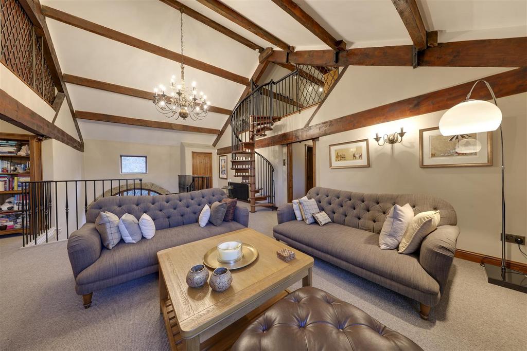 Landing Lounge Area