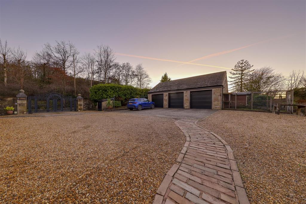 Parking &amp; Garages