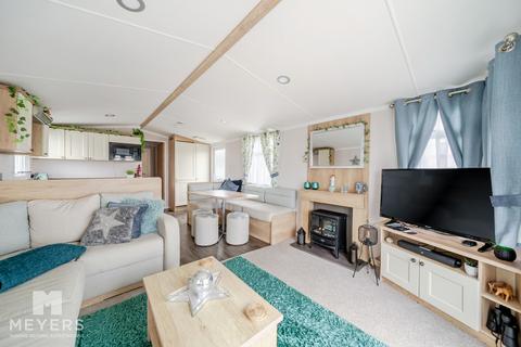 2 bedroom detached bungalow for sale, B19 Durdle Door Holiday Park, West Lulworth, BH20 5