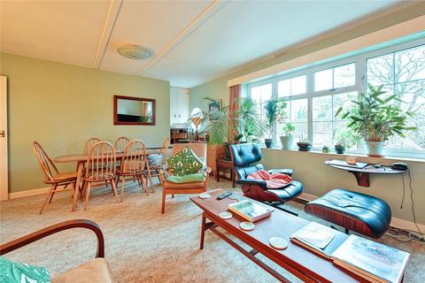 3 bedroom maisonette for sale, Westminster Court, St. Albans, Hertfordshire