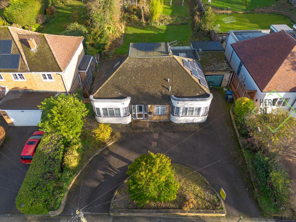 125 Park Road EN4 9 QN-2
