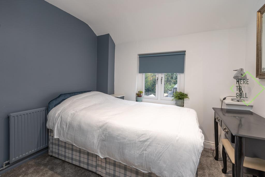 27 Lodge Lane N12 8 JG-8