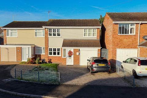 undefined, Roundhill Close, Leicester LE7