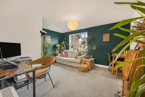 1 bedroom apartment for sale, Bryn Y Mor Crescent, Swansea