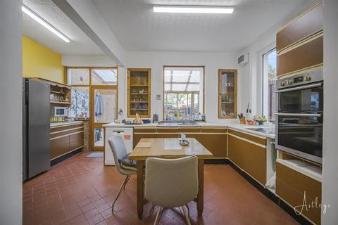 4 bedroom semi-detached house for sale, Sketty, Swansea