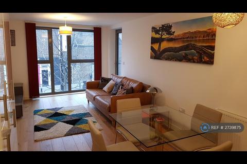 2 bedroom flat to rent, Chesworth Court, London, E1